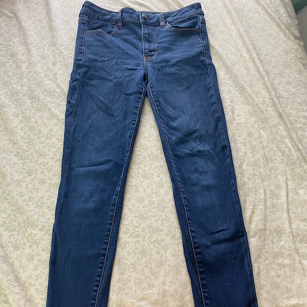 American Eagle Outfitters blue jeans